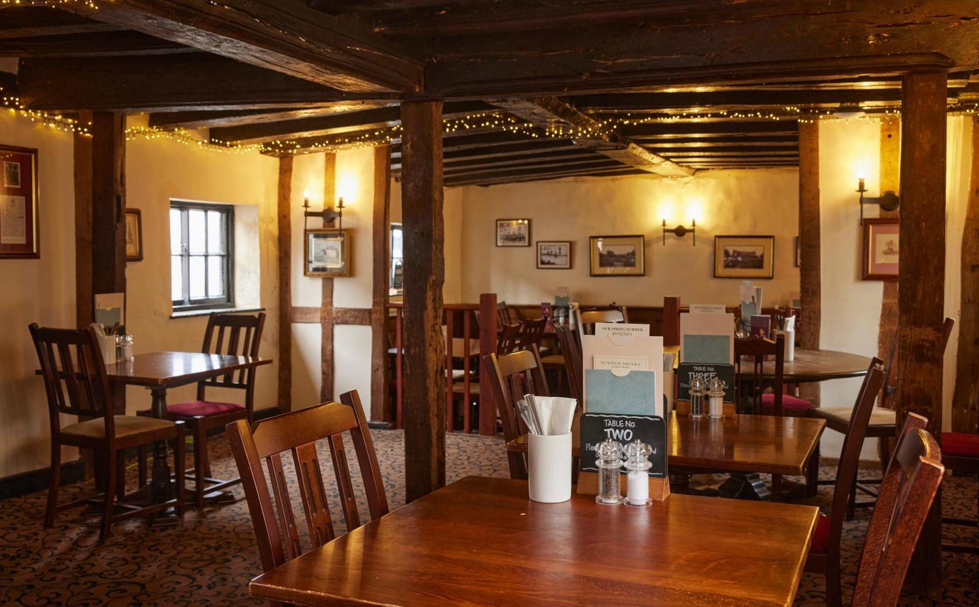 Bull Hotel By Greene King Inns Лонг Мелфорд Экстерьер фото